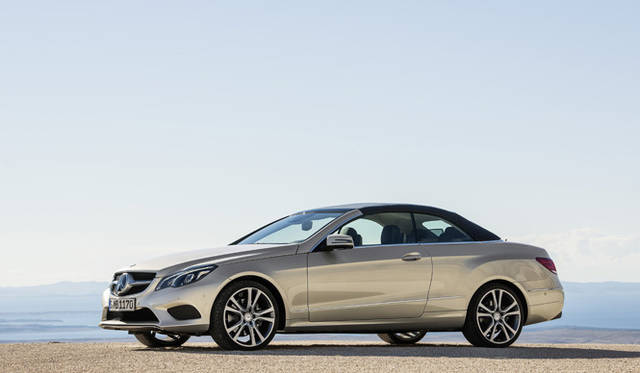 <strong>Mercedes-Benz E-Class Cabriolet｜メルセデス・ベンツ Eクラス カブリオレ</strong>