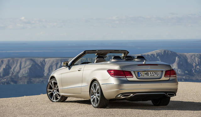<strong>Mercedes-Benz E-Class Cabriolet｜メルセデス・ベンツ Eクラス カブリオレ</strong>