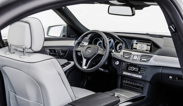 <strong>Mercedes-Benz E-Class Sedan｜メルセデス・ベンツ Eクラス セダン</strong>