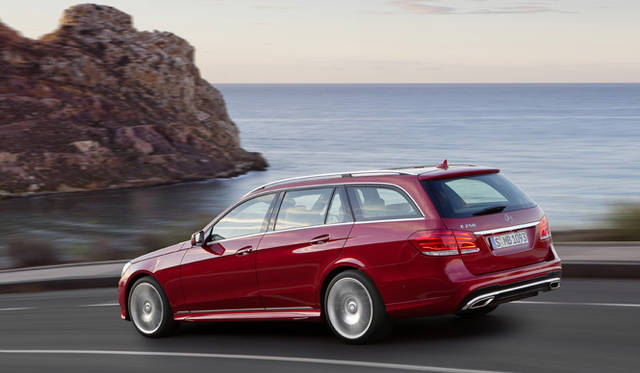 <strong>Mercedes-Benz E-Class Stationwagon｜メルセデス・ベンツ Eクラス ステーションワゴン</strong>