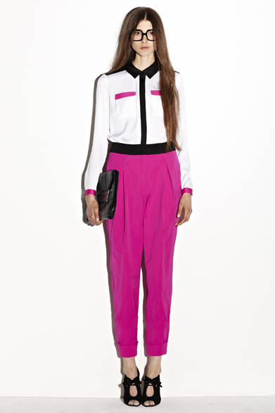 　2013年秋冬プレコレクション　©Manolo Campion