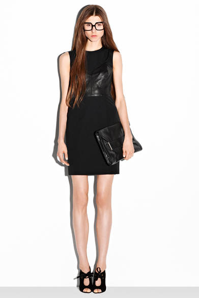 　2013年秋冬プレコレクション　©Manolo Campion