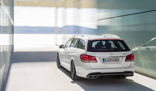 <strong>Mercedes-Benz E 63 AMG 4MATIC S-model Stationwagon｜メルセデス・ベンツ E 63 AMG 4マチック Sモデル ステーションワゴン</strong>