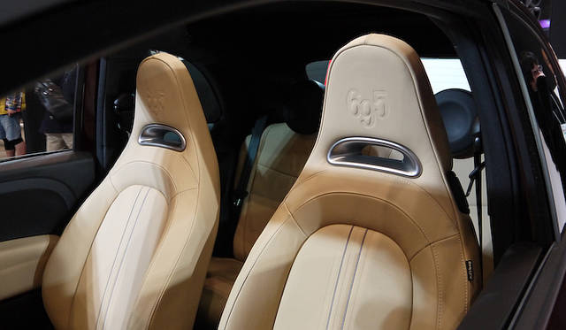 <strong>ABARTH 695 Edizione Maserati｜アバルト 695 エディツィオーネ マセラティ</strong>