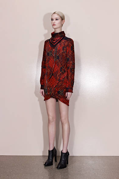 　2013年秋冬プレコレクション