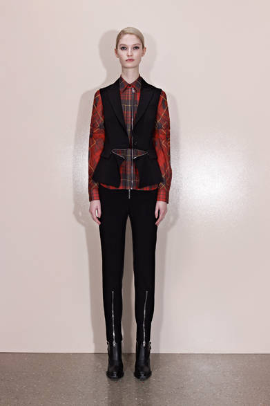 　2013年秋冬プレコレクション