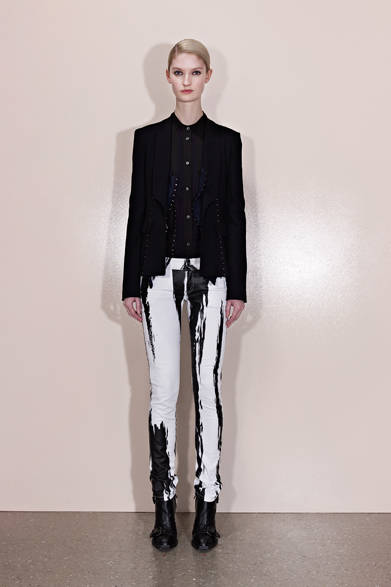 　2013年秋冬プレコレクション