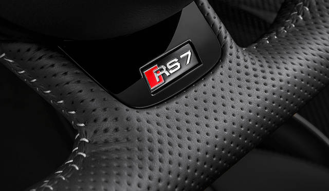 <strong>Audi RS7 Sportback｜アウディ RS7 スポーツバック</strong>