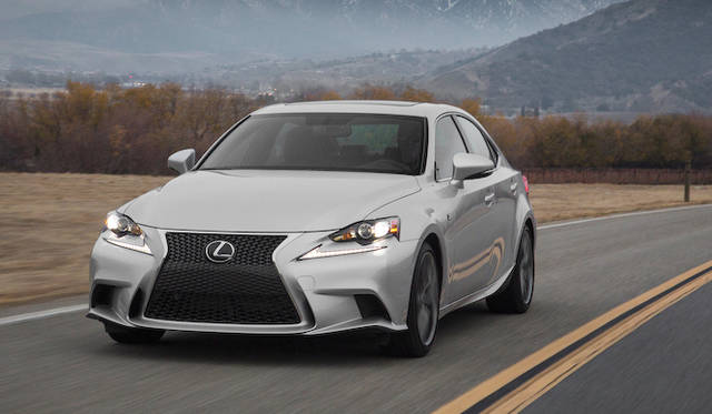 <strong>Lexus IS 350 F SPORT｜レクサス IS 350 Fスポーツ</strong>