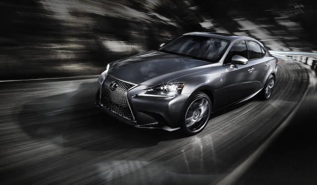 <strong>Lexus IS 350 F SPORT｜レクサス IS 350 Fスポーツ</strong>