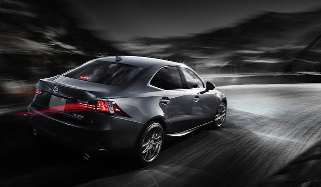 <strong>Lexus IS 350 F SPORT｜レクサス IS 350 Fスポーツ</strong>