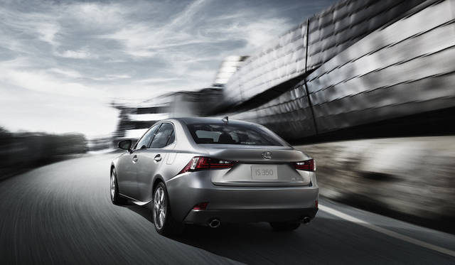 <strong>Lexus IS 350｜レクサス IS 350</strong>