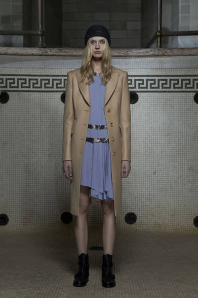 　2013年秋冬プレコレクション