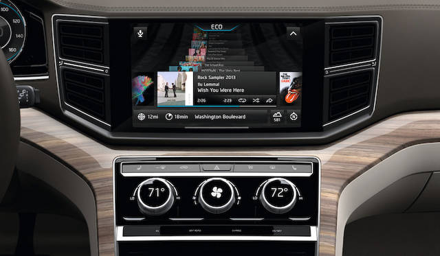 <strong>Volkswagen CrossBlue｜フォルクスワーゲン クロスブルー</strong>