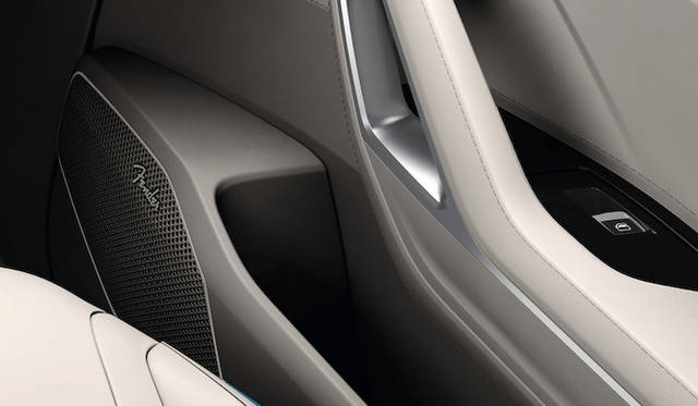 <strong>Volkswagen CrossBlue｜フォルクスワーゲン クロスブルー</strong>