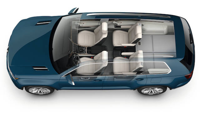 <strong>Volkswagen CrossBlue｜フォルクスワーゲン クロスブルー</strong><br />3列めシートを倒すことで荷室は812リットルまで拡大する