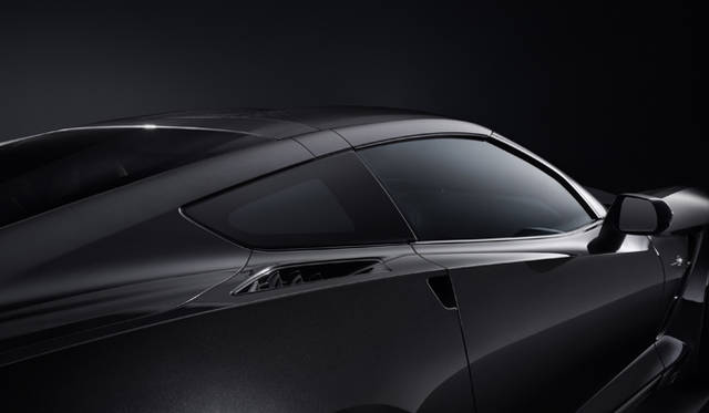 <strong>Chevrolet Corvette Stingray｜シボレー コルベット スティングレイ</strong>