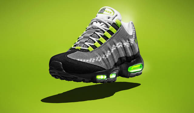 <strong>NIKE SPORTSWEAR｜ナイキ スポーツウェア</strong>　ナイキ エア マックス 95 プレミアム EM 1万6800円