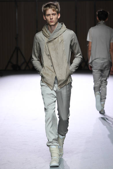 <strong>ato｜アトウ</strong>　2013春夏コレクション　ブルゾン3万3600円