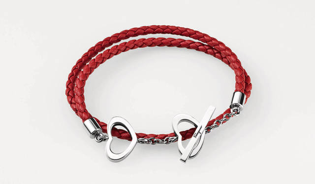 <strong>Salvatore Ferragamo｜サルヴァトーレ フェラガモ</strong>　シルバーブレスレット　1万8000円