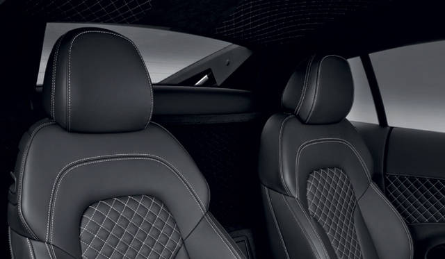 <strong>Audi R8 ｜アウディ R8</strong>