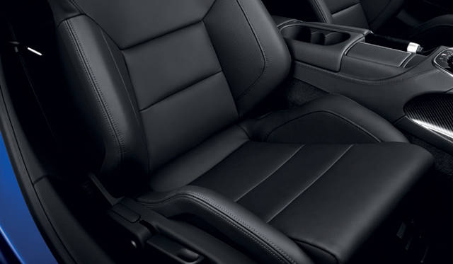 <strong>Audi R8 ｜アウディ R8</strong>