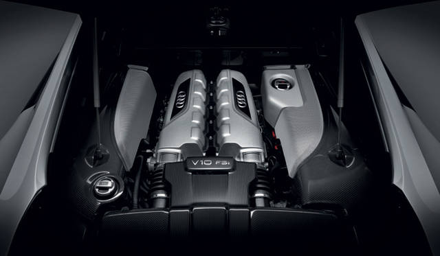 <strong>Audi R8 ｜アウディ R8</strong>