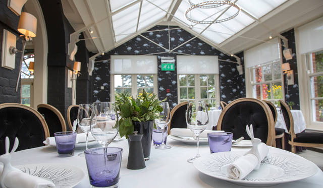 <strong>伝統と革新の英国ロイヤル文化を巡る旅</strong>　