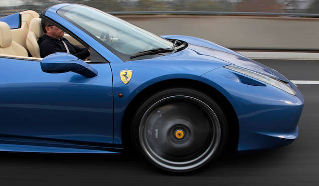 <strong>Ferrari 458 Spider｜フェラーリ 458スパイダー</strong>