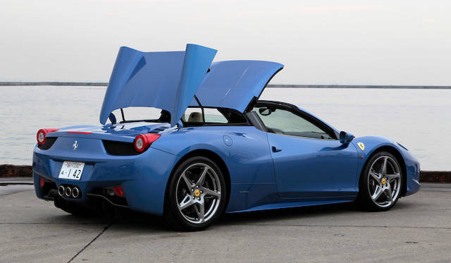 <strong>Ferrari 458 Spider｜フェラーリ 458スパイダー</strong>