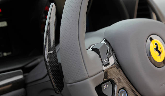 <strong>Ferrari 458 Spider｜フェラーリ 458スパイダー</strong>