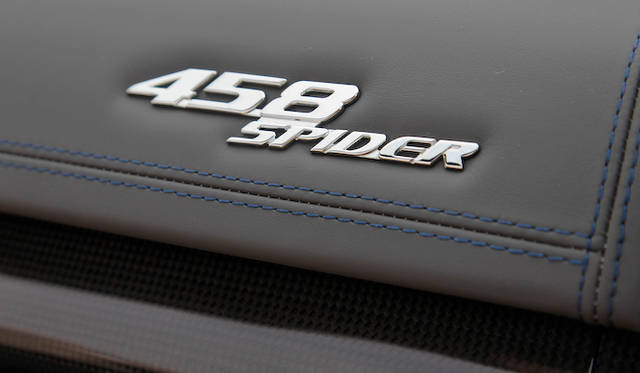 <strong>Ferrari 458 Spider｜フェラーリ 458スパイダー</strong>