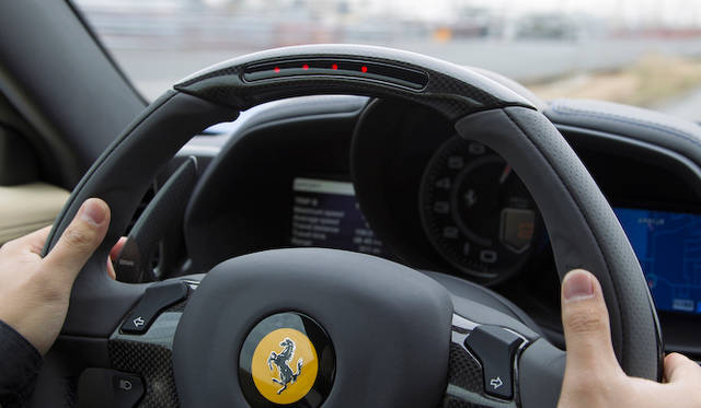 <strong>Ferrari 458 Spider｜フェラーリ 458スパイダー</strong>
