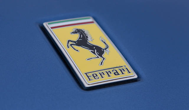 <strong>Ferrari 458 Spider｜フェラーリ 458スパイダー</strong>