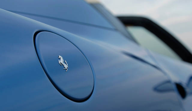 <strong>Ferrari 458 Spider｜フェラーリ 458スパイダー</strong>