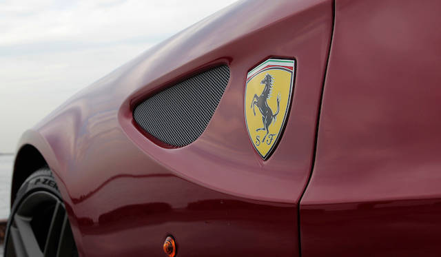 <strong>Ferrari FF｜フェラーリ FF</strong>