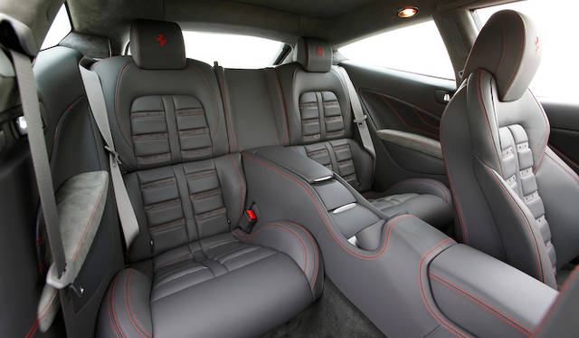 <strong>Ferrari FF｜フェラーリ FF</strong>