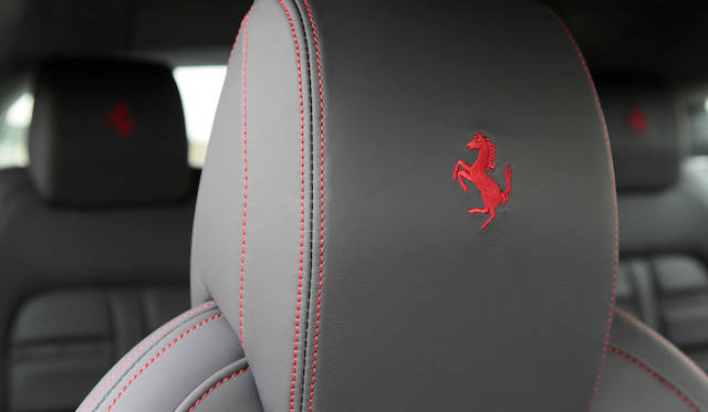 <strong>Ferrari FF｜フェラーリ FF</strong>