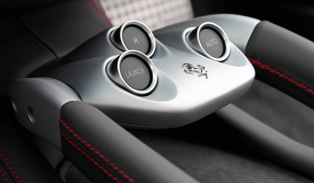 <strong>Ferrari FF｜フェラーリ FF</strong>