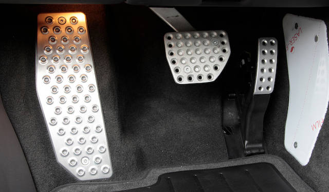 <strong>Ferrari FF｜フェラーリ FF</strong>