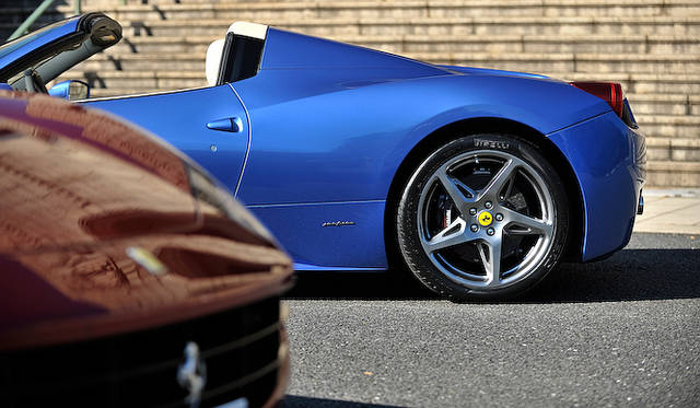 <strong>Ferrari 458 Spider & FF｜フェラーリ 458スパイダー & FF</strong>