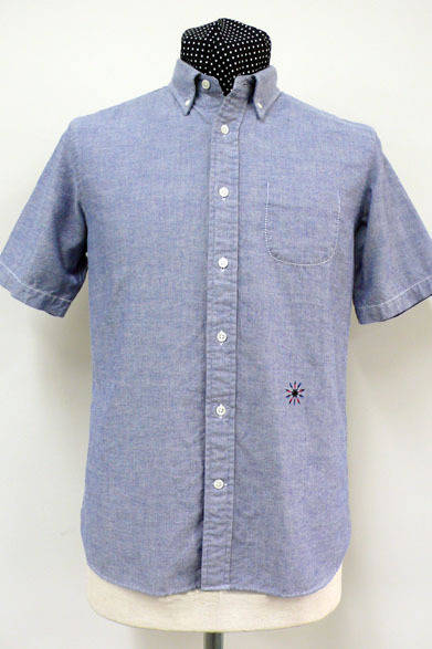 <strong> BEATITUDE｜ビアティチュード</strong>　2013春夏コレクション　ボタンダウン半袖シャツ1万5750円