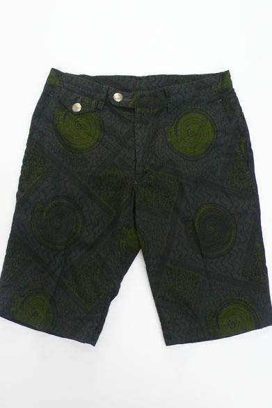 <strong> BEATITUDE｜ビアティチュード</strong>　2013春夏コレクション　ハーフパンツ1万8900円