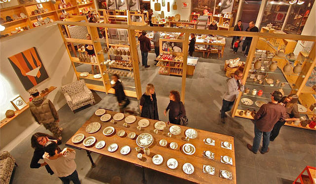 <strong>Playmountain｜プレイマウンテン</strong>　「My Head Disappears When My Hands Are Thinking（手で考えるとき、ぼくの頭はからっぽ）」 ジェフ・マクフェトリッジ展