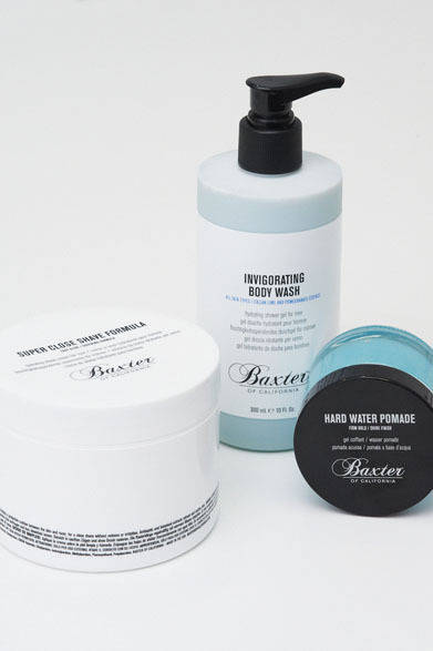 <strong>BARNEYS NEW YORK｜バーニーズ　ニューヨーク</strong>　シェービングフォーム2100円、ウォーターポマード2100円、ボディウォッシュ1890円（すべてバクスター／バーニーズ　ニューヨーク）