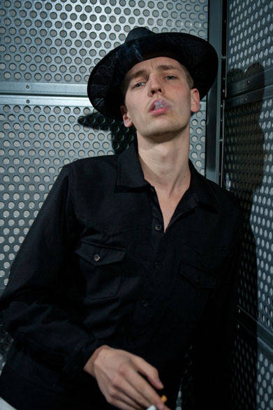 <strong>The Letters｜レターズ</strong>　2013春夏コレクション　ブンタールクラシックハット2万9400円、ショートウェスタンシャツ3万3600円