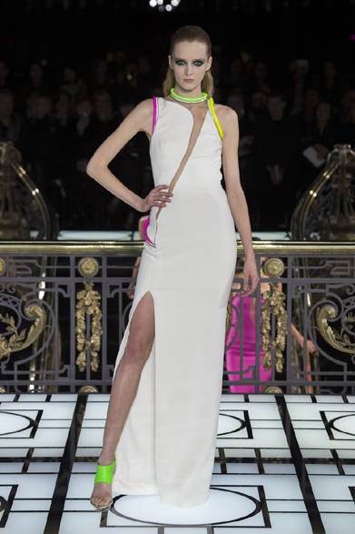 <strong>Atelier Versace｜アトリエ ヴェルサーチ</strong>　2013年春夏オートクチュール コレクション