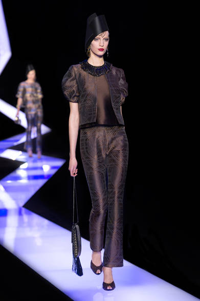 <strong>Armani Privé｜アルマーニ プリヴェ</strong>　2013年春夏オートクチュール コレクション