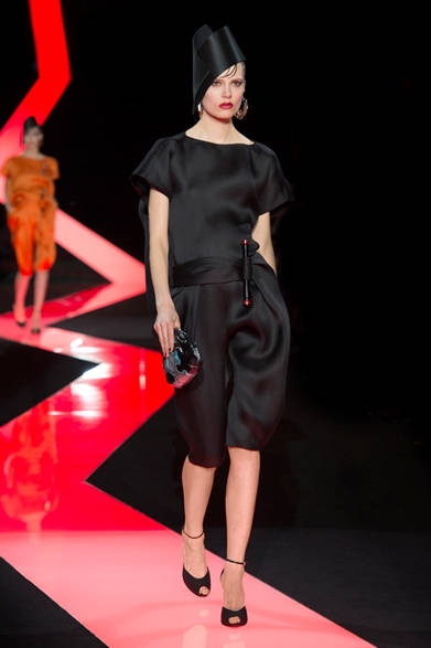 <strong>Armani Privé｜アルマーニ プリヴェ</strong>　2013年春夏オートクチュール コレクション