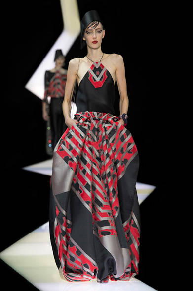 <strong>Armani Privé｜アルマーニ プリヴェ</strong>　2013年春夏オートクチュール コレクション